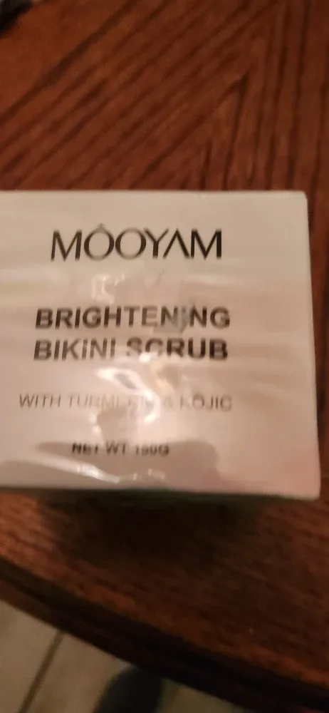 MOOYAM Brightening Bikini Scrub - New!echo hero 🌱 image indicator(3)