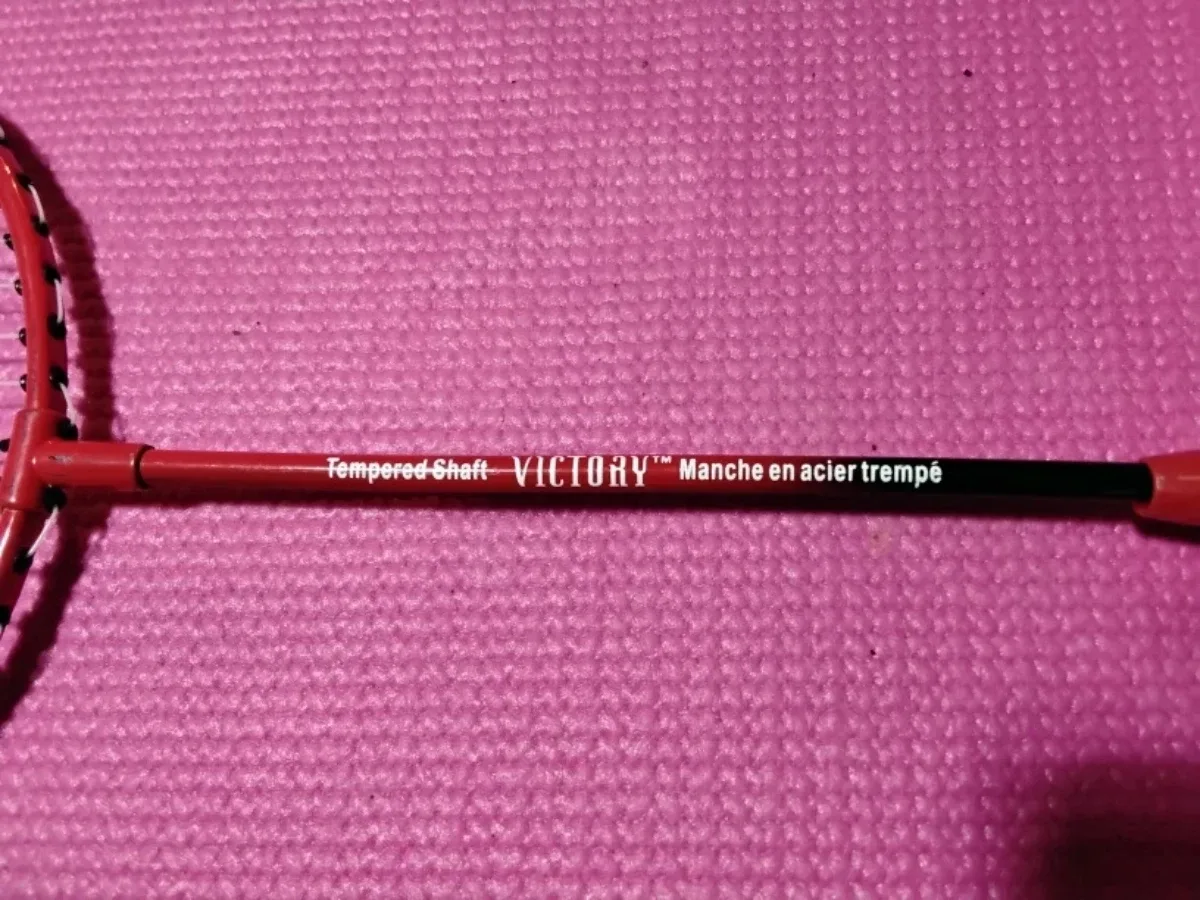 Victory Badminton Racket & Shuttlecock image indicator(8)