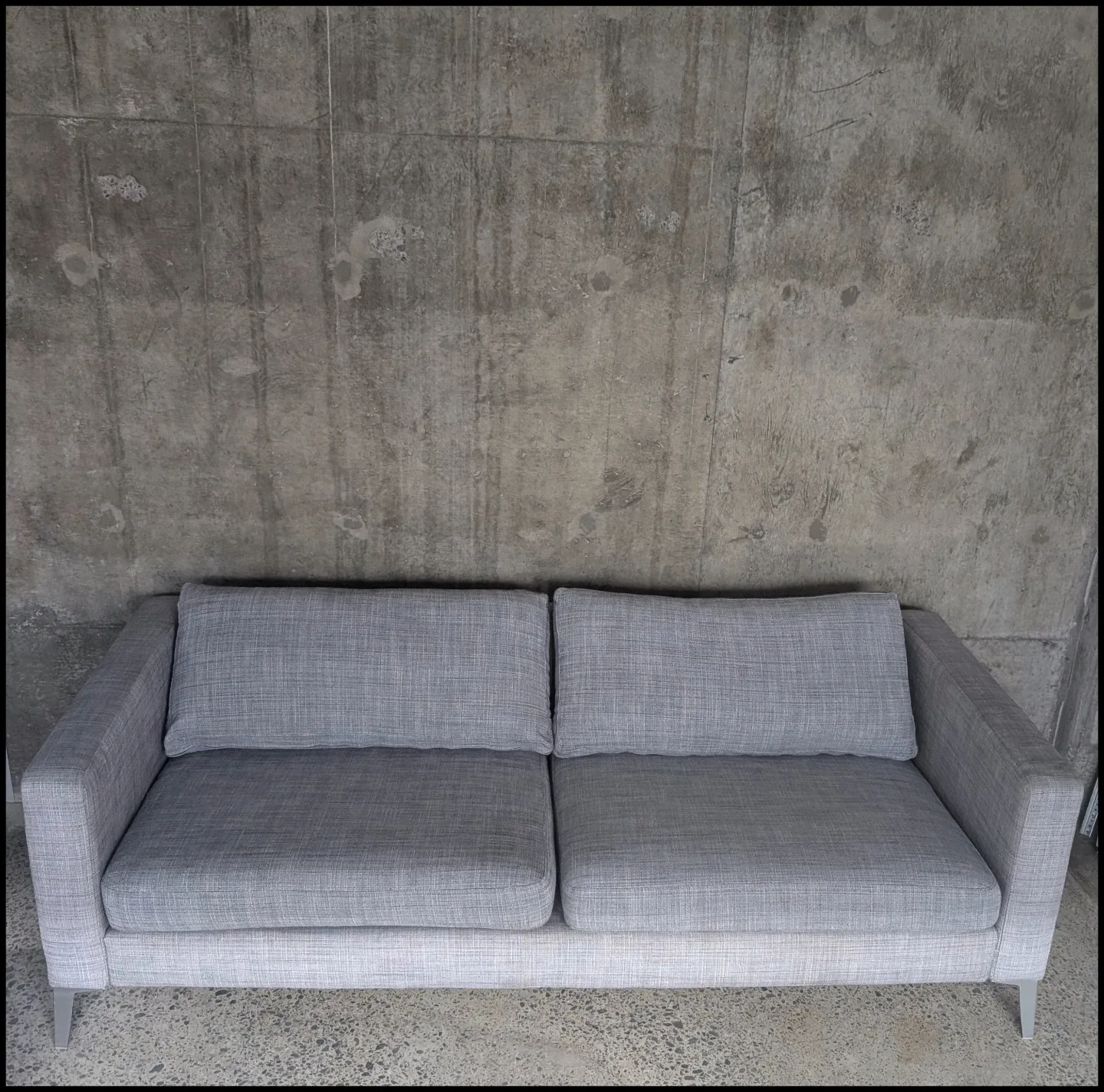 Ikea couch image indicator(2)