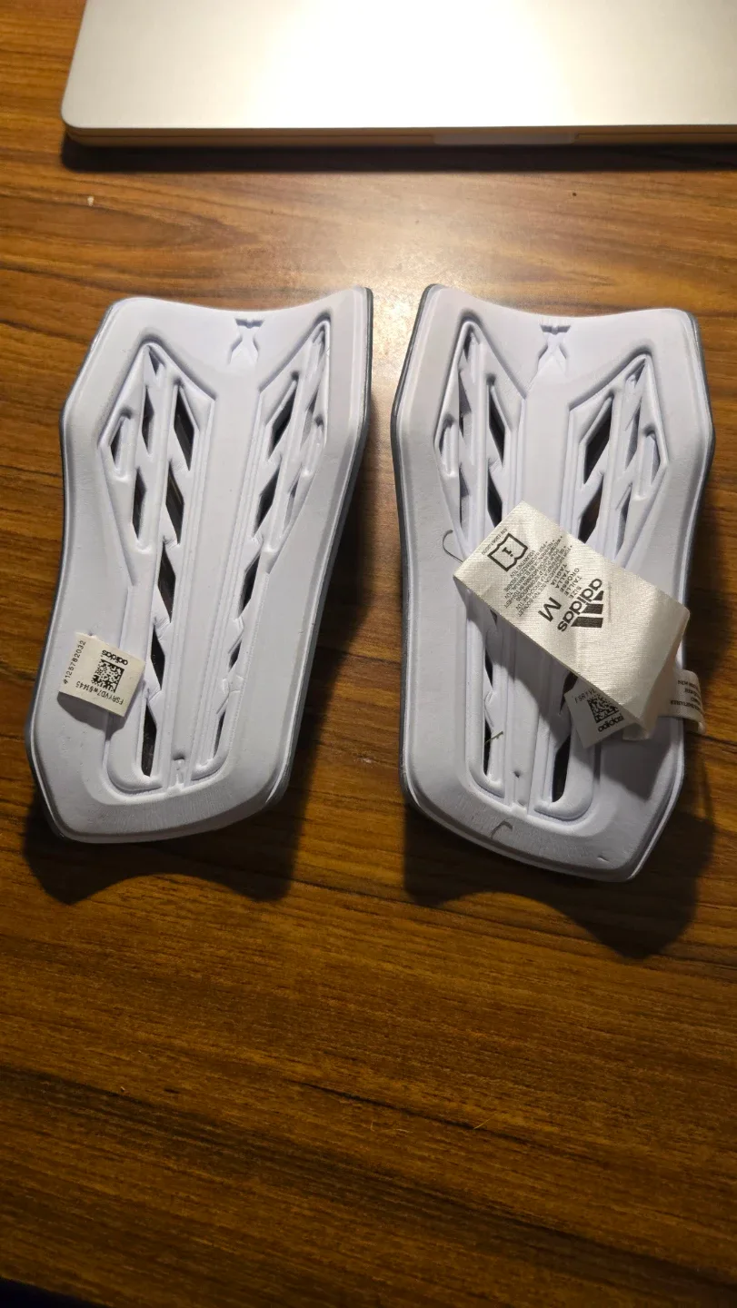 Adidas X Pro Shin Guards - Size M image indicator(2)