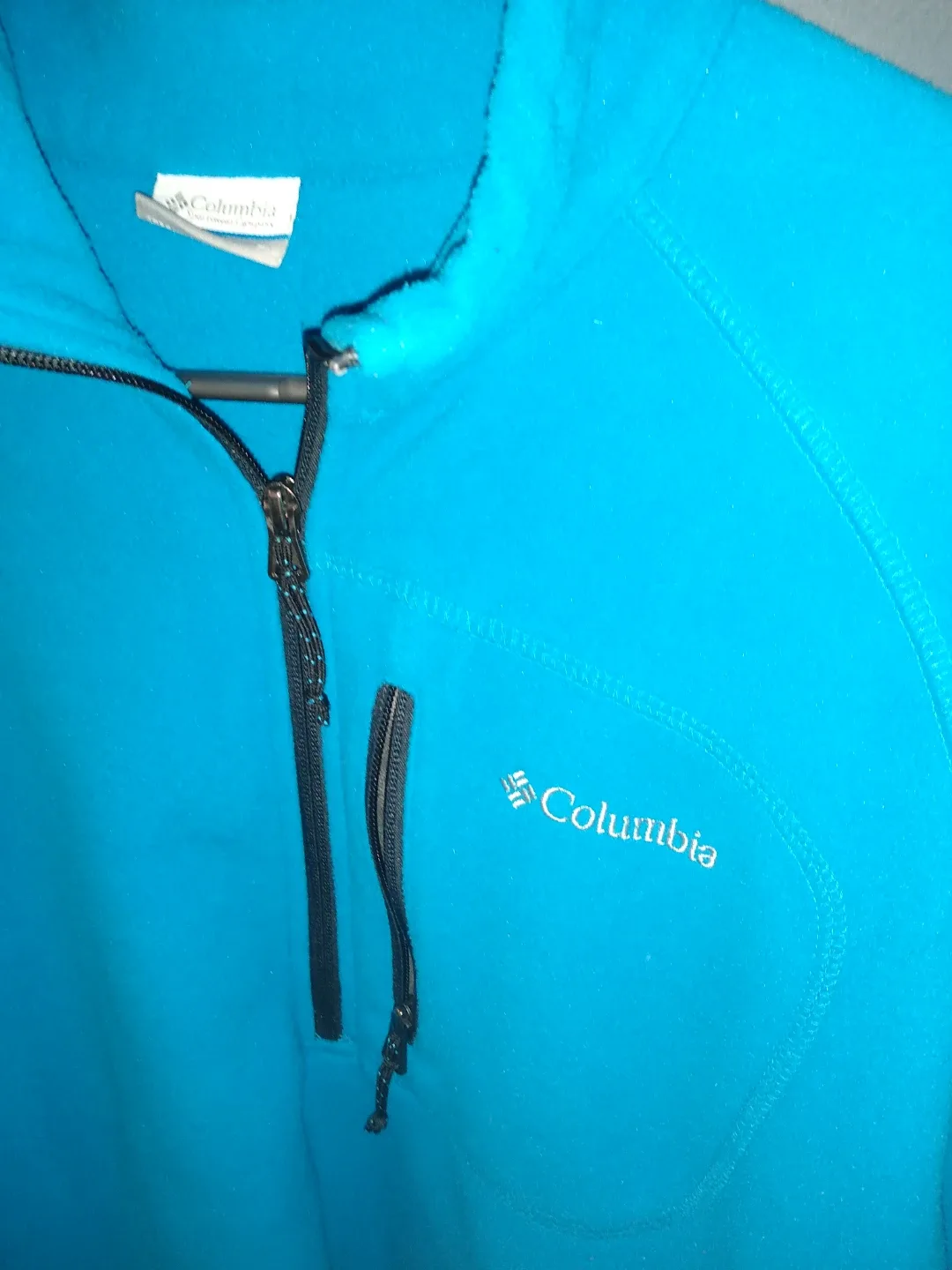 Turquoise blue Columbia pullover zip front