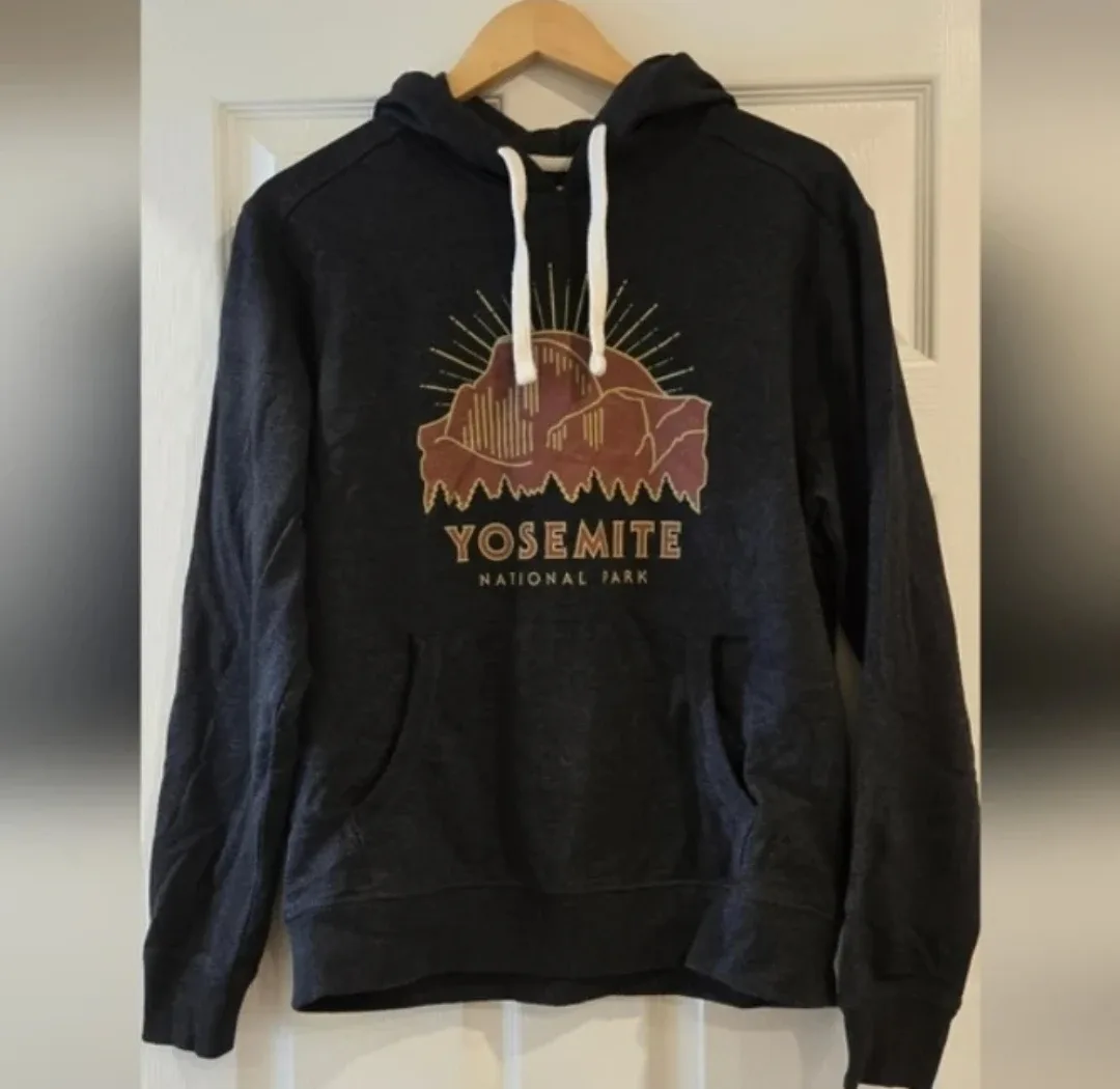 Men's Yosemite National Park Hoodie - Size M