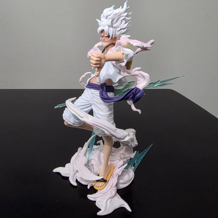 One Piece Gear 5 Luffy Figure (New + box) - photo 2