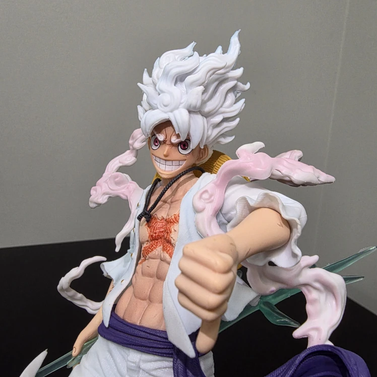 One Piece Gear 5 Luffy Figure (New + box) - photo 4