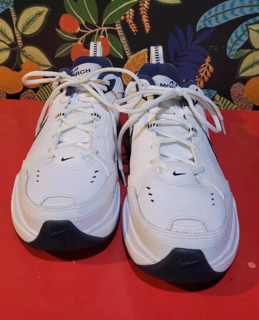 Nike Air Monarch IV White/Navy US 8.5 - photo 2