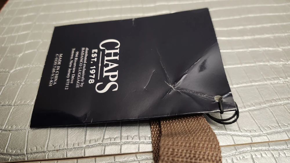 Chaps Voyager Collection Roll-Up Kit - photo 3
