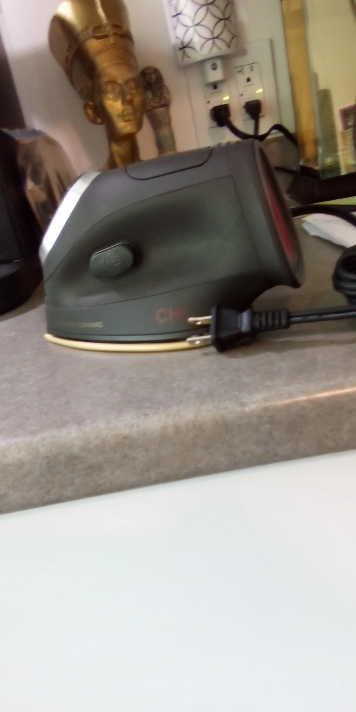*"CHI" -TITANIUM CERAMIC STEAM IRON* - photo 4