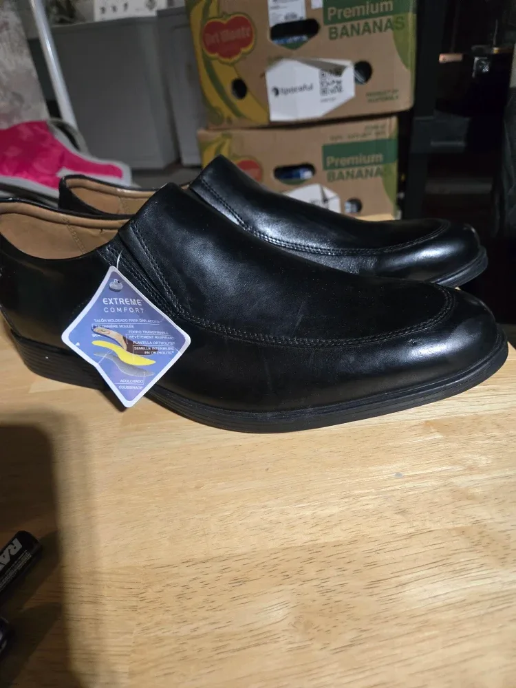 Clarks Men's Black Leather Slip-On Shoes