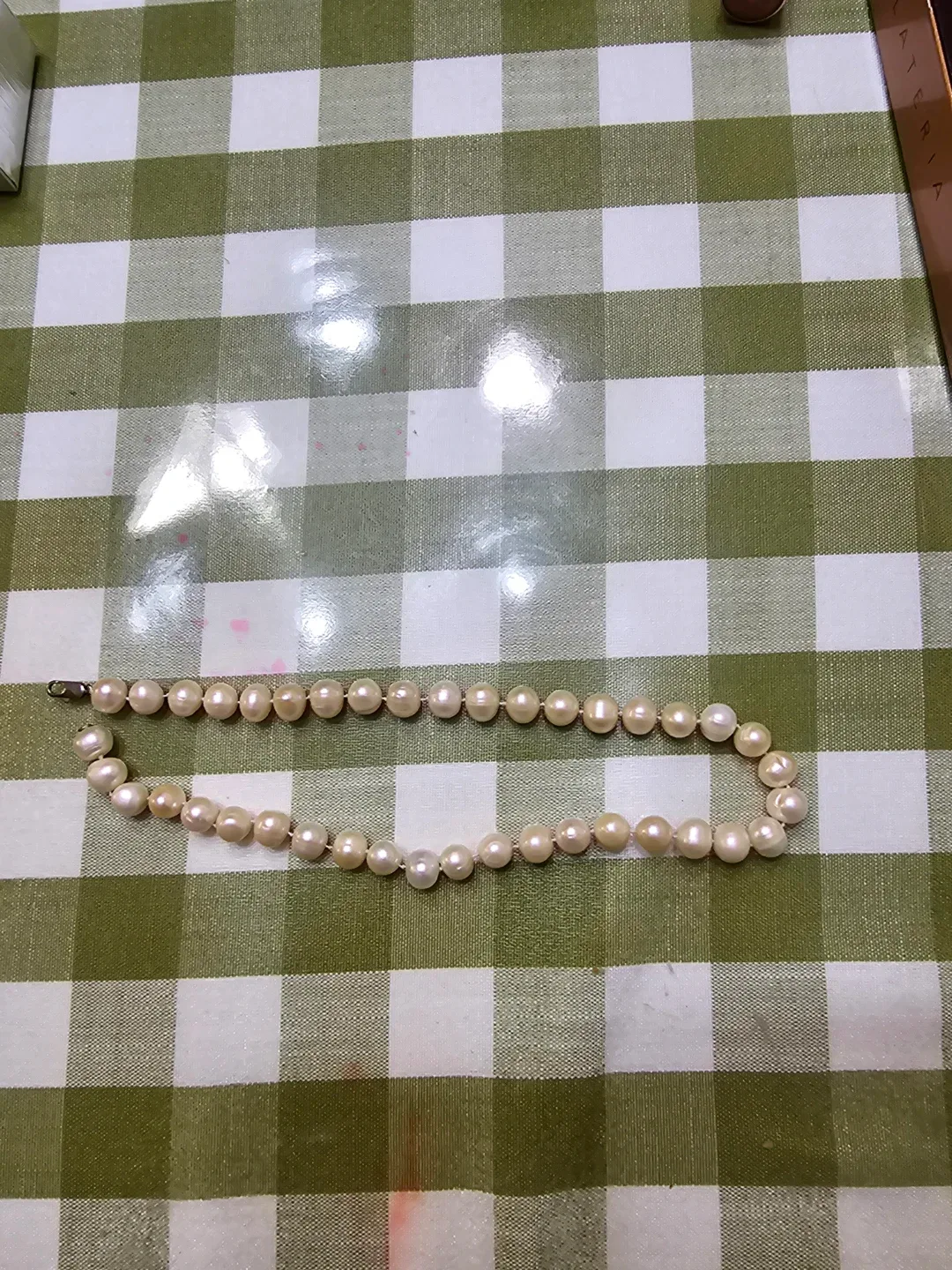 Pearl Necklace, 16 inches 45 cm and earrings(silver)