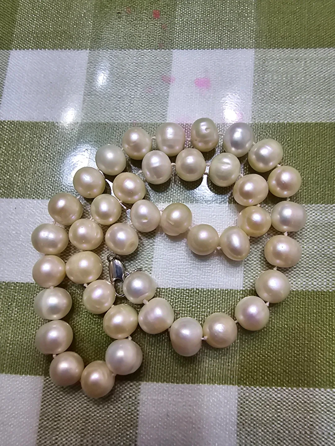 Pearl Necklace, 16 inches 45 cm and earrings(silver) image indicator(4)