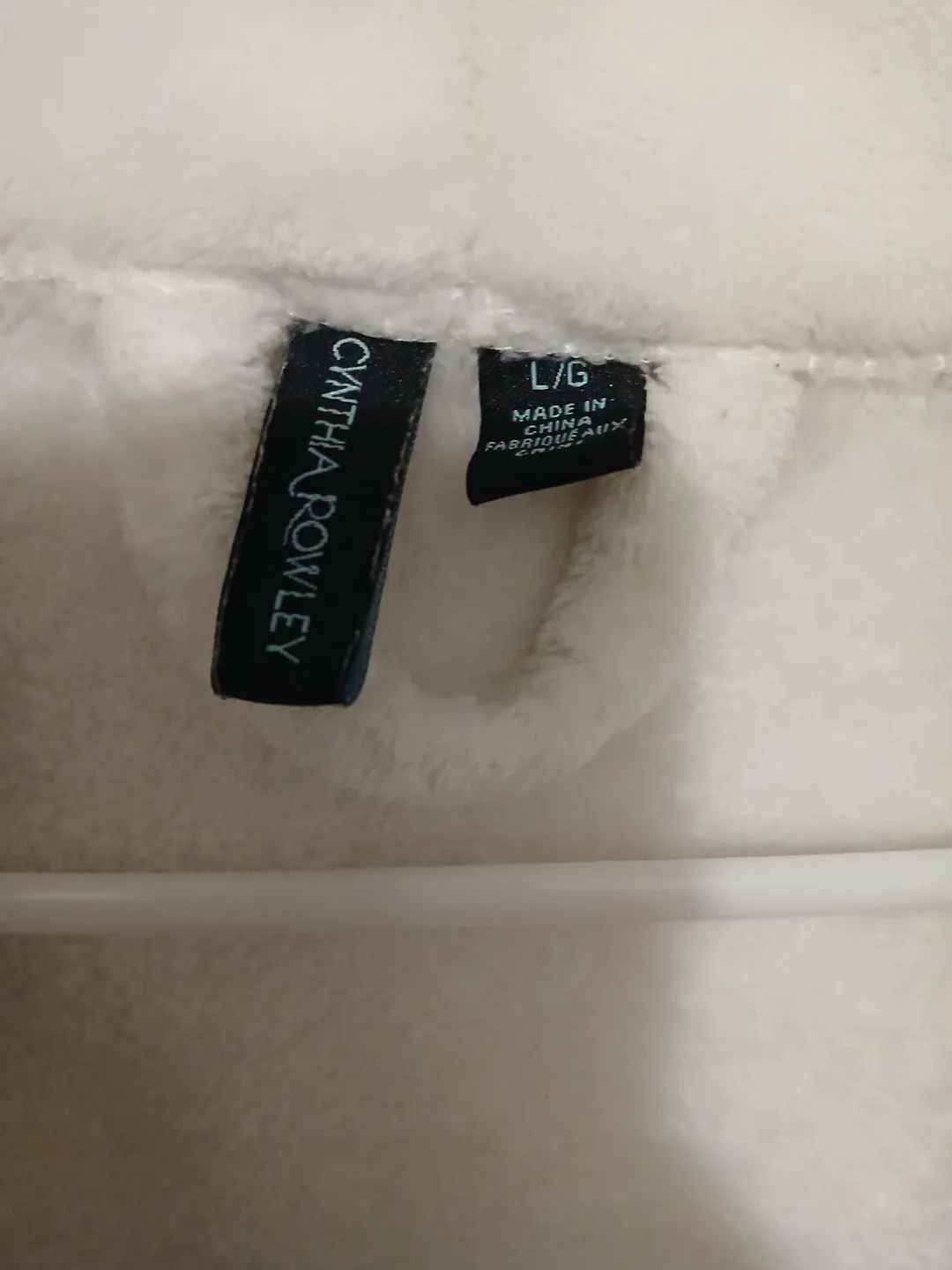 Cynthia Rowley Robe image indicator(2)