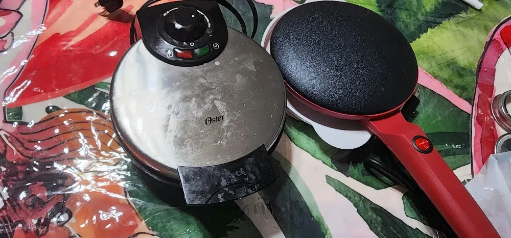 Oster Waffle Maker & Pancake Maker