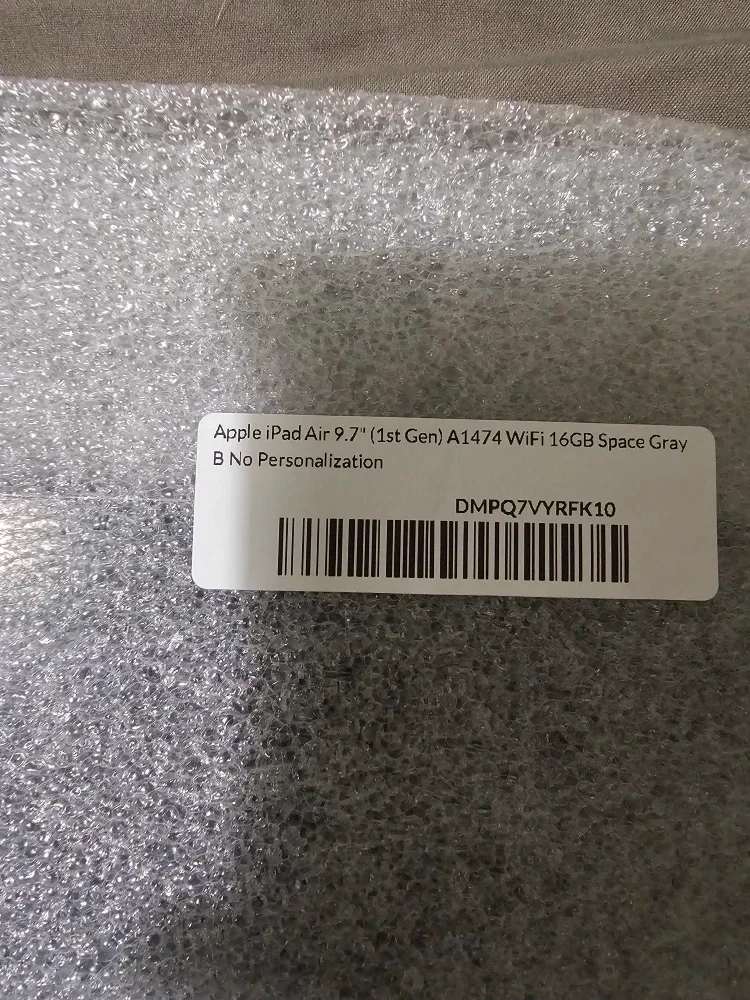 Apple iPad Air 9.7" 1st Gen Space Gray image indicator(2)