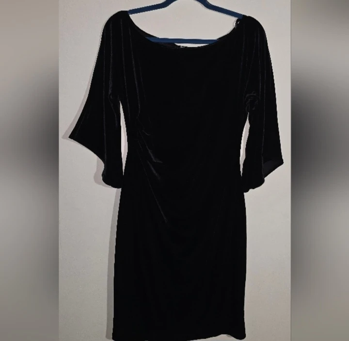 Black Velvet Dress - photo 3
