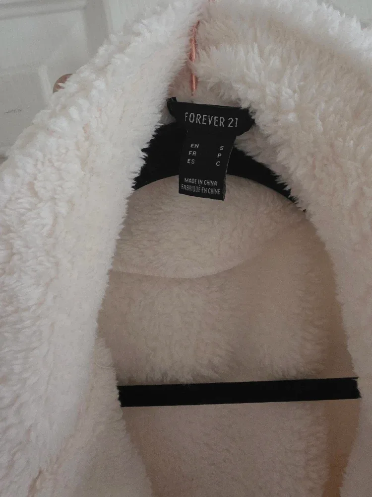 Forever 21 Cream Sherpa Jacket - Size S image indicator(2)