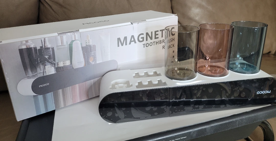 MCOCO Magnetic Toothbrush Rack - New in Box! - photo 2