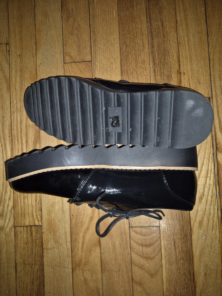 Dirty Laundry Platform Oxfords - Size 9 - photo 2