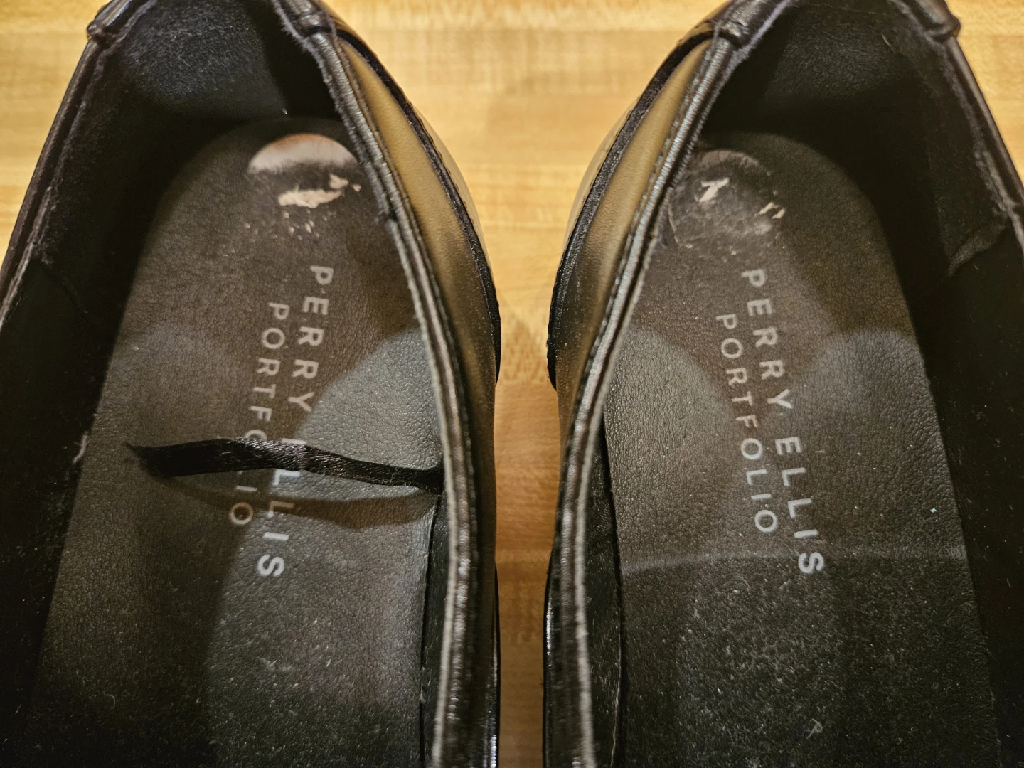 Perry Ellis Portfolio Black Dress Shoes - Size 8 - photo 5