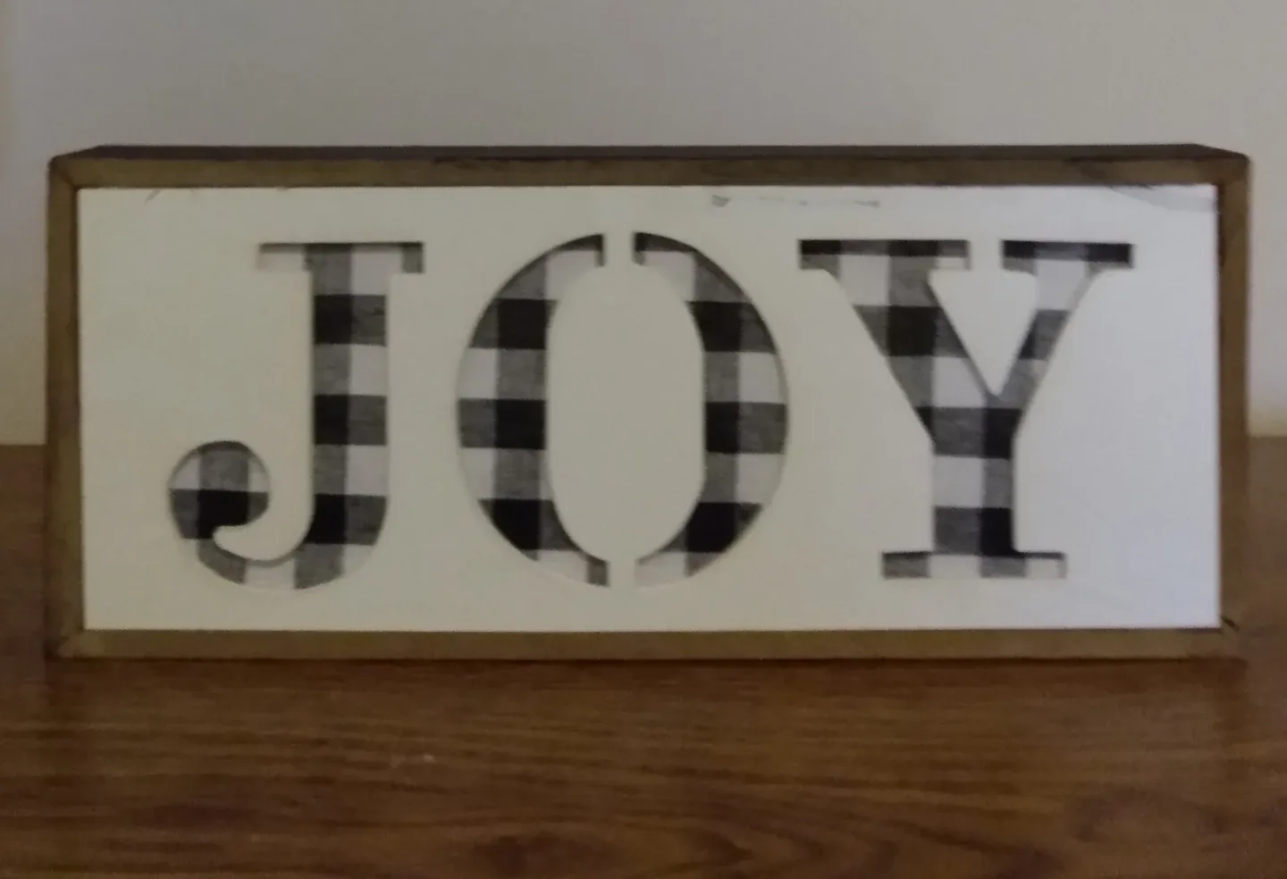 JOY Buffalo Check Wooden Sign image indicator(2)