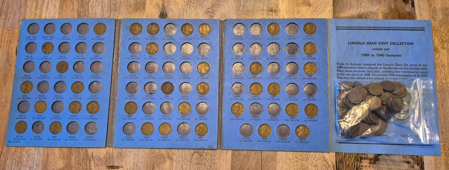 USA Lincoln wheat penny book w/coins