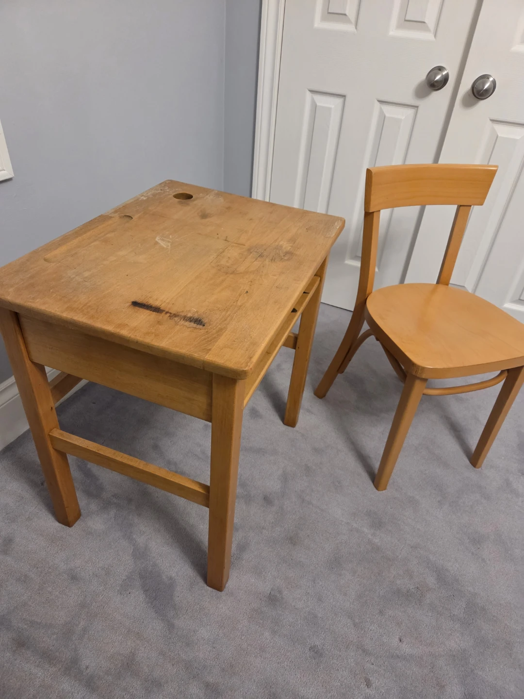 Wooden Desk and Chair Set - photo 3