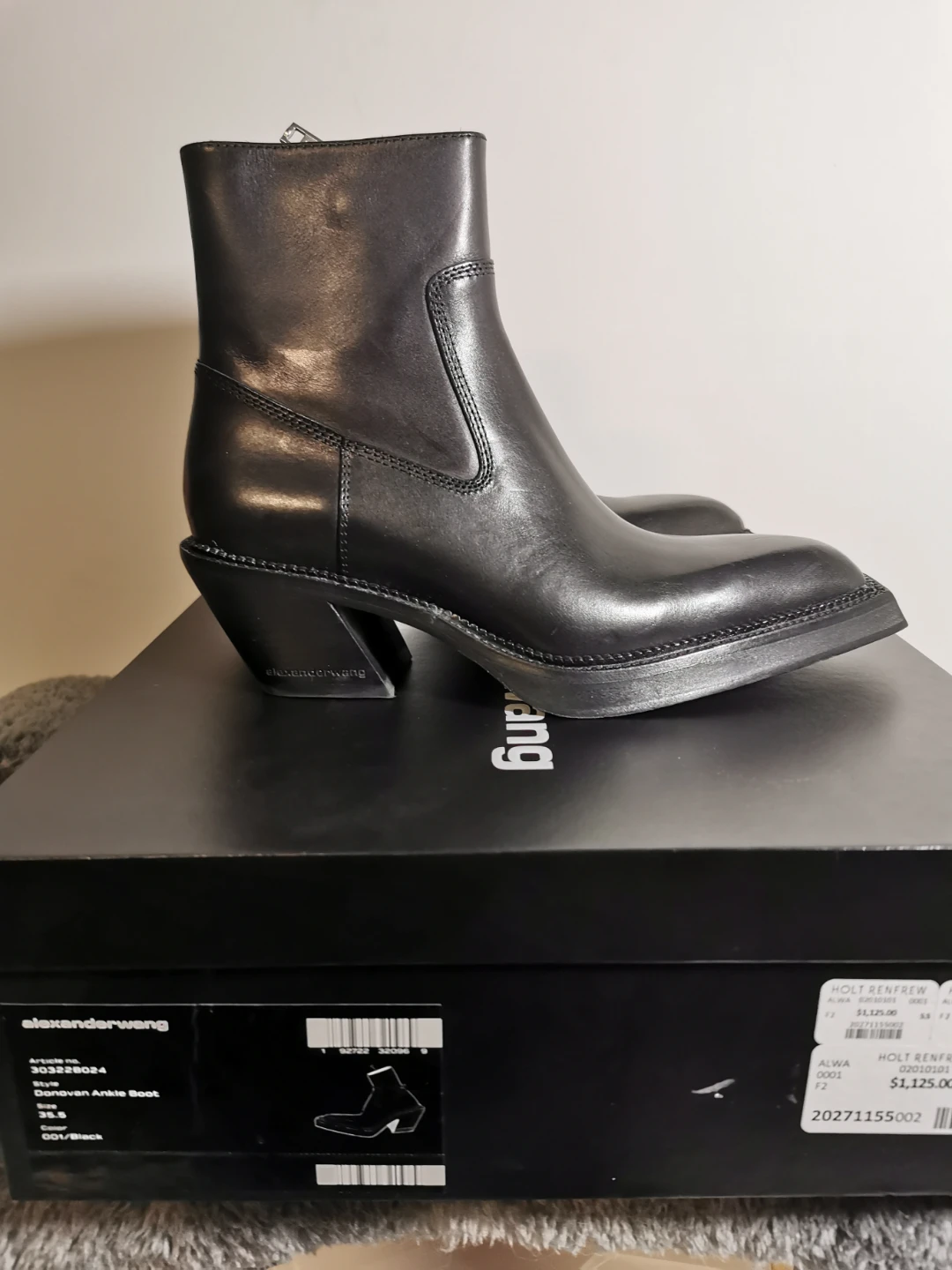 BRAND NEW Alexander Wang Black Ankle Boots Size US 5.5 - photo 5