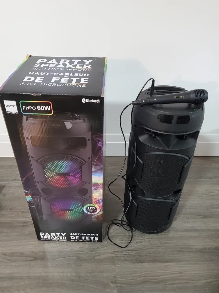 Party Speaker with Microphone - karaoke