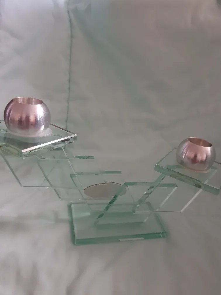 Jose Irene Glass Candle Holder image indicator(3)