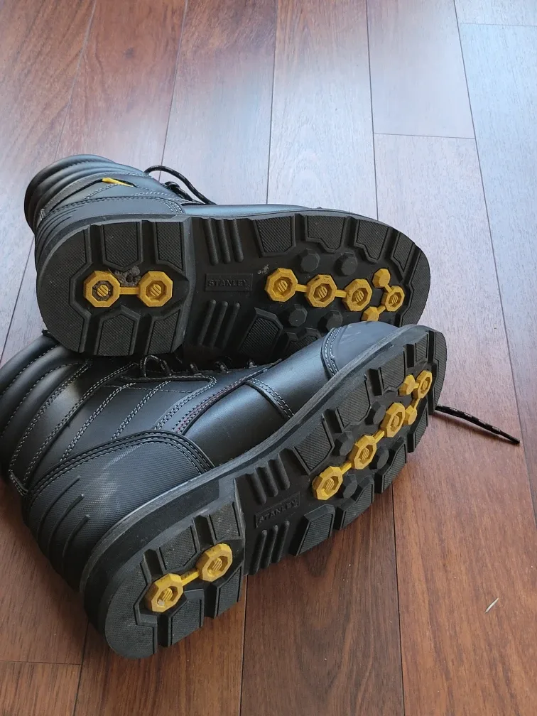 Stanley Black Work Boots (Safety boots) image indicator(5)