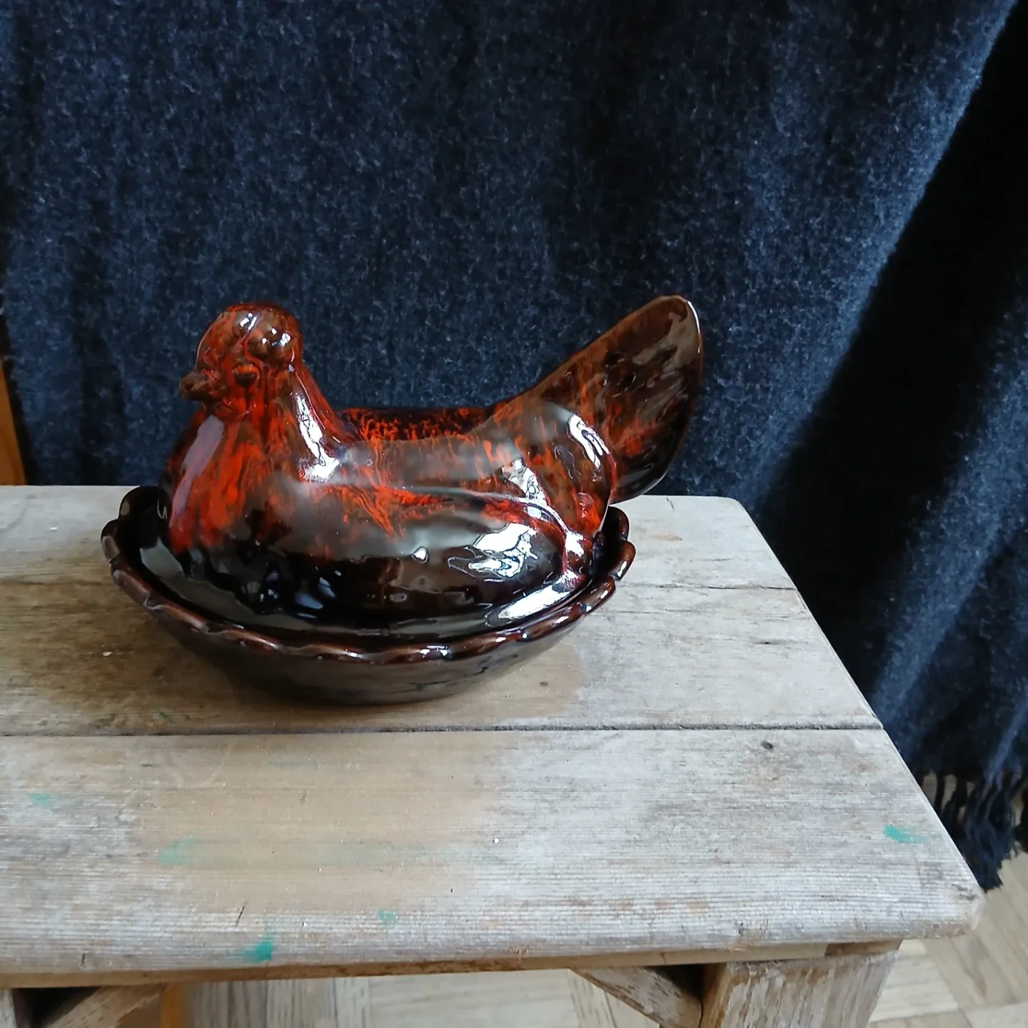 Vintage glazed pottery Chicken on Nest Dish image indicator(4)