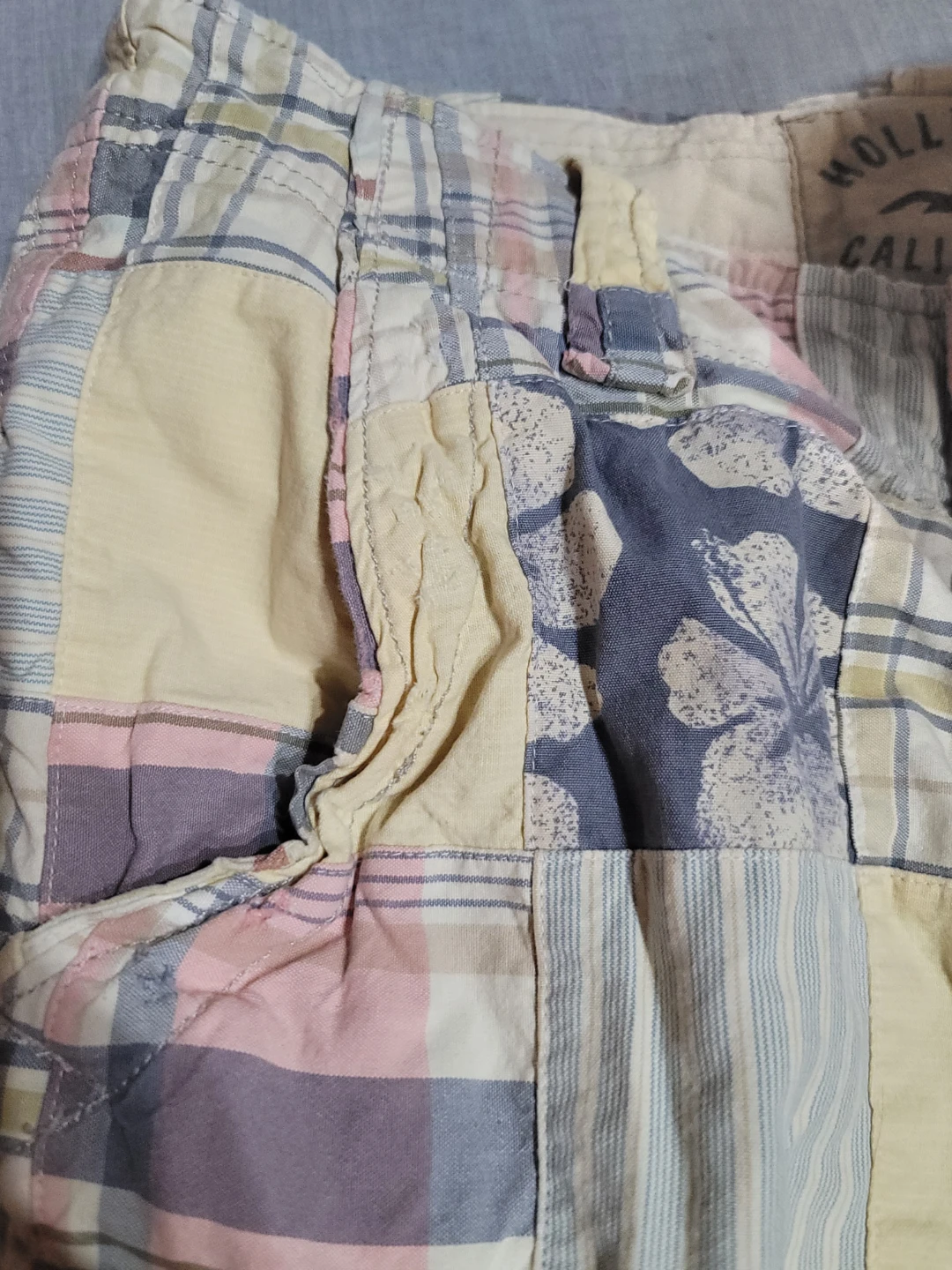 Hollister Men's Pastel Plaid Patchwork Cargo Shorts Sz 28 - photo 5