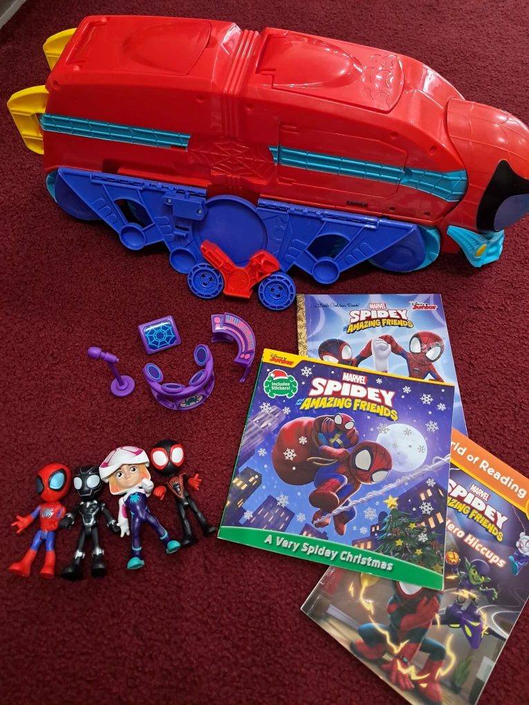 Marvel Spidey Crawl-R 2-in-1 Deluxe Headquarters Playset - photo 4