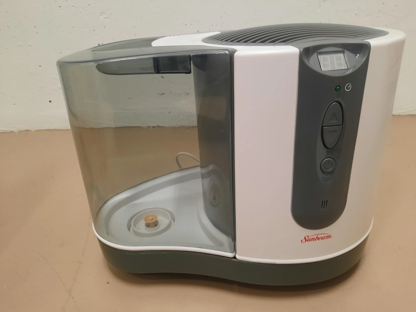 $10 Humidifier - photo 2