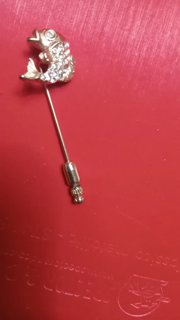 Vintage Gold Tone Poodle Pin & Fish Lapel Pin image indicator(2)