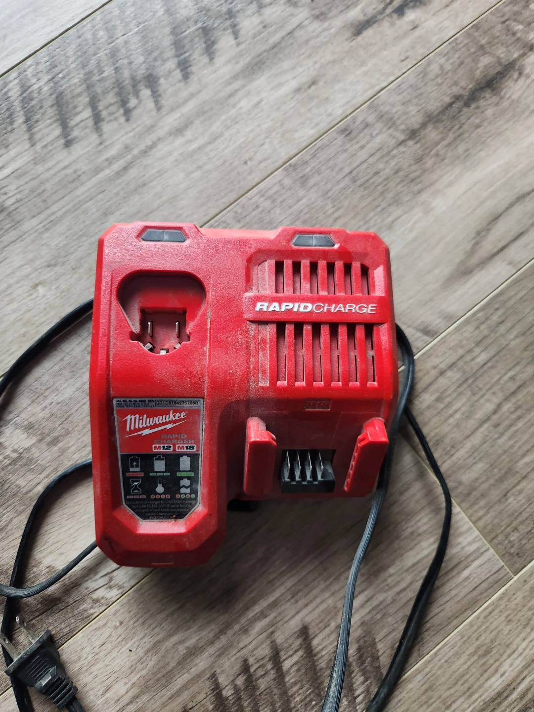 Milwaukee M12/M18 Rapid Charger