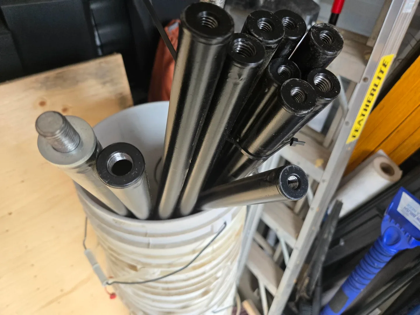 MotoMaster Adjustable Ladder Rack - Black