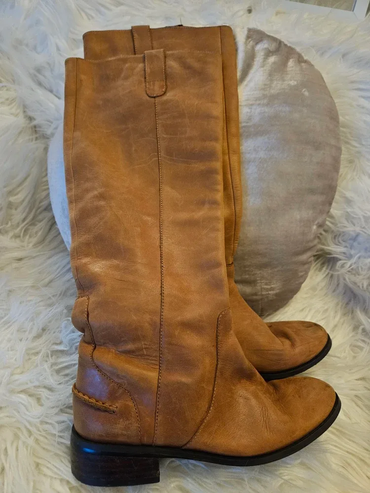 Tan Leather Riding Boots - Size 7