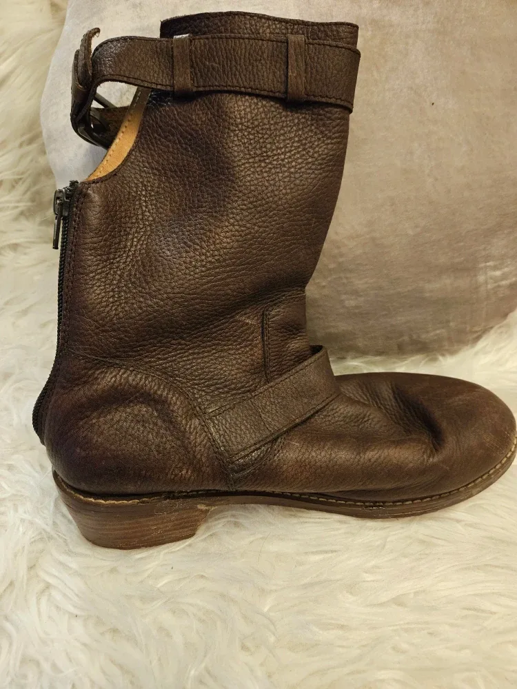 Brown Leather Biker Boots image indicator(5)