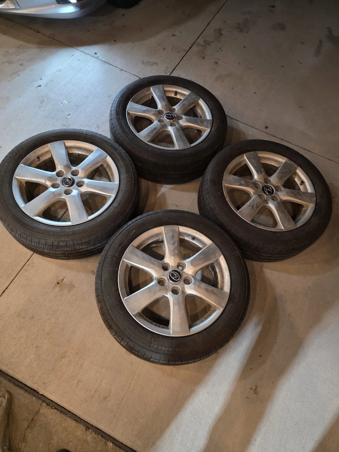 17 inch Lexus Wheels and Michelin Energy Saver Tires 215/55/R17 - photo 2