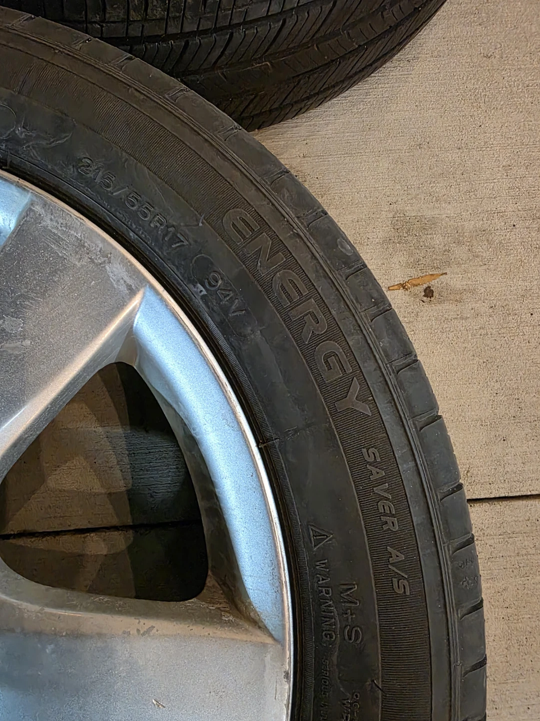 17 inch Lexus Wheels and Michelin Energy Saver Tires 215/55/R17 - photo 5