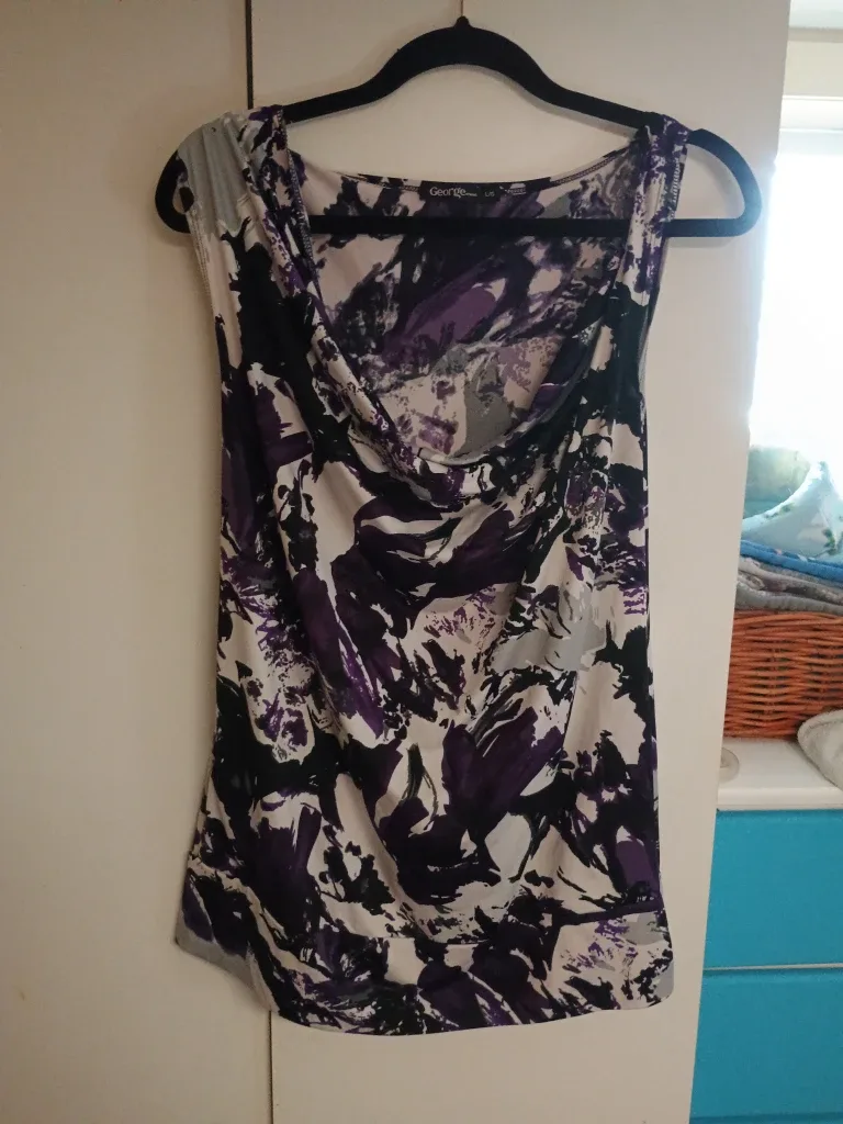 George L Top - Purple & White