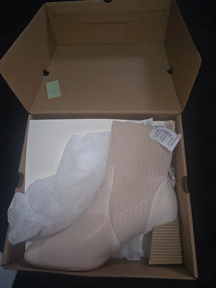Beige Ankle Booties - Size 8 image indicator(2)