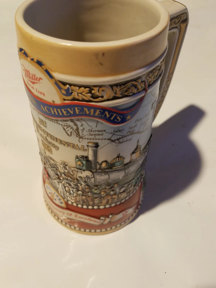 Miller Lite train mug - photo 3