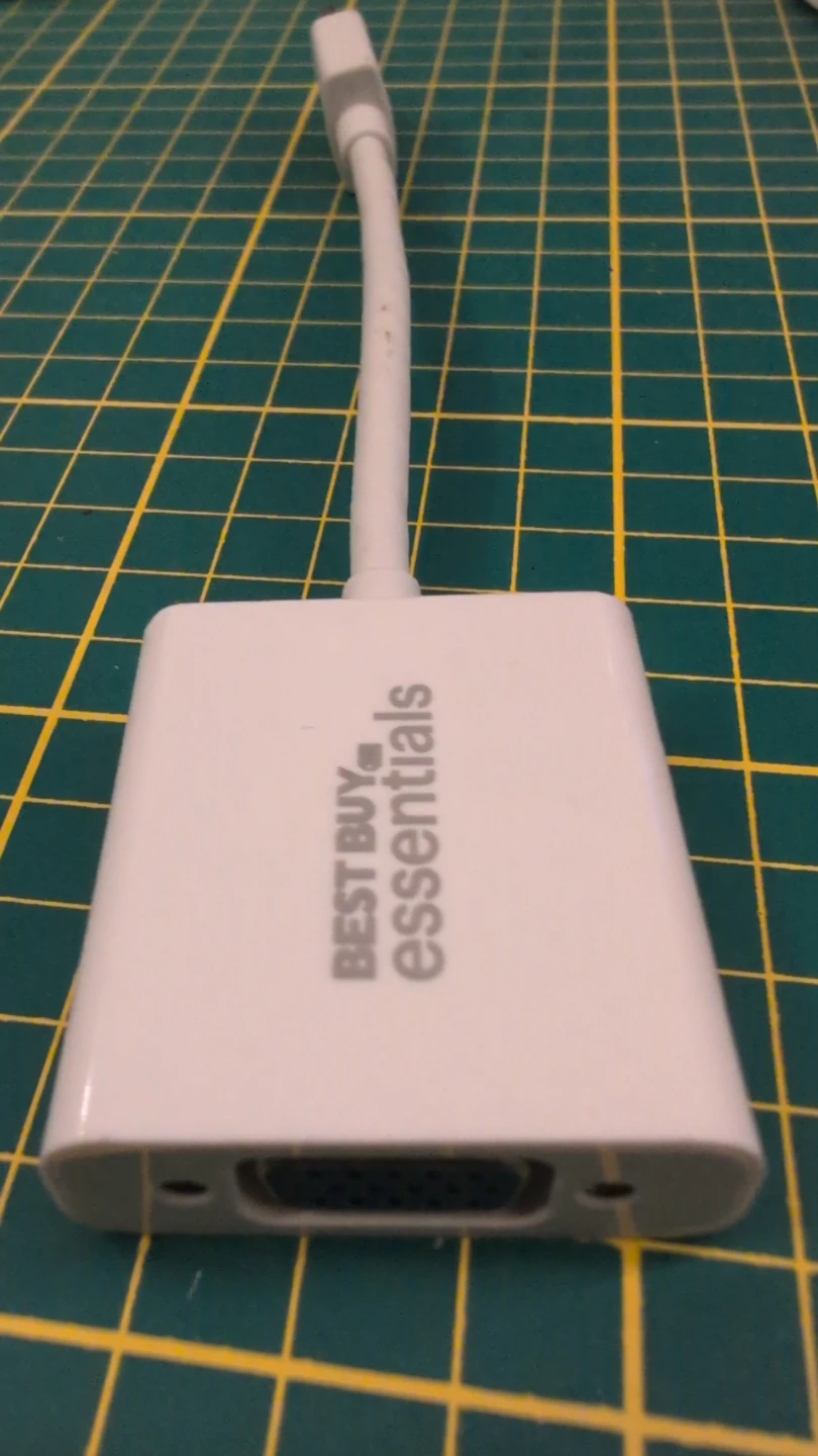 Best Buy Essentials VGA Adapter