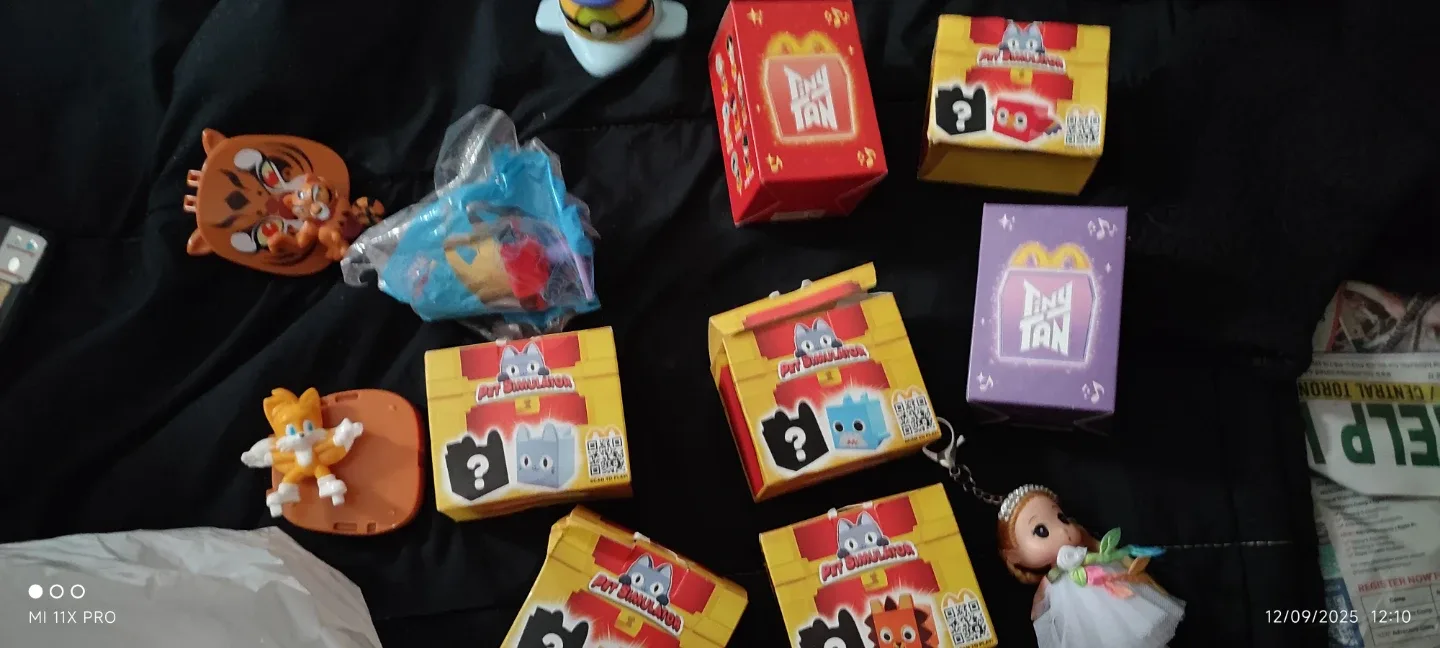 McDonald's Tiny Tan & Pet Simulator Toys