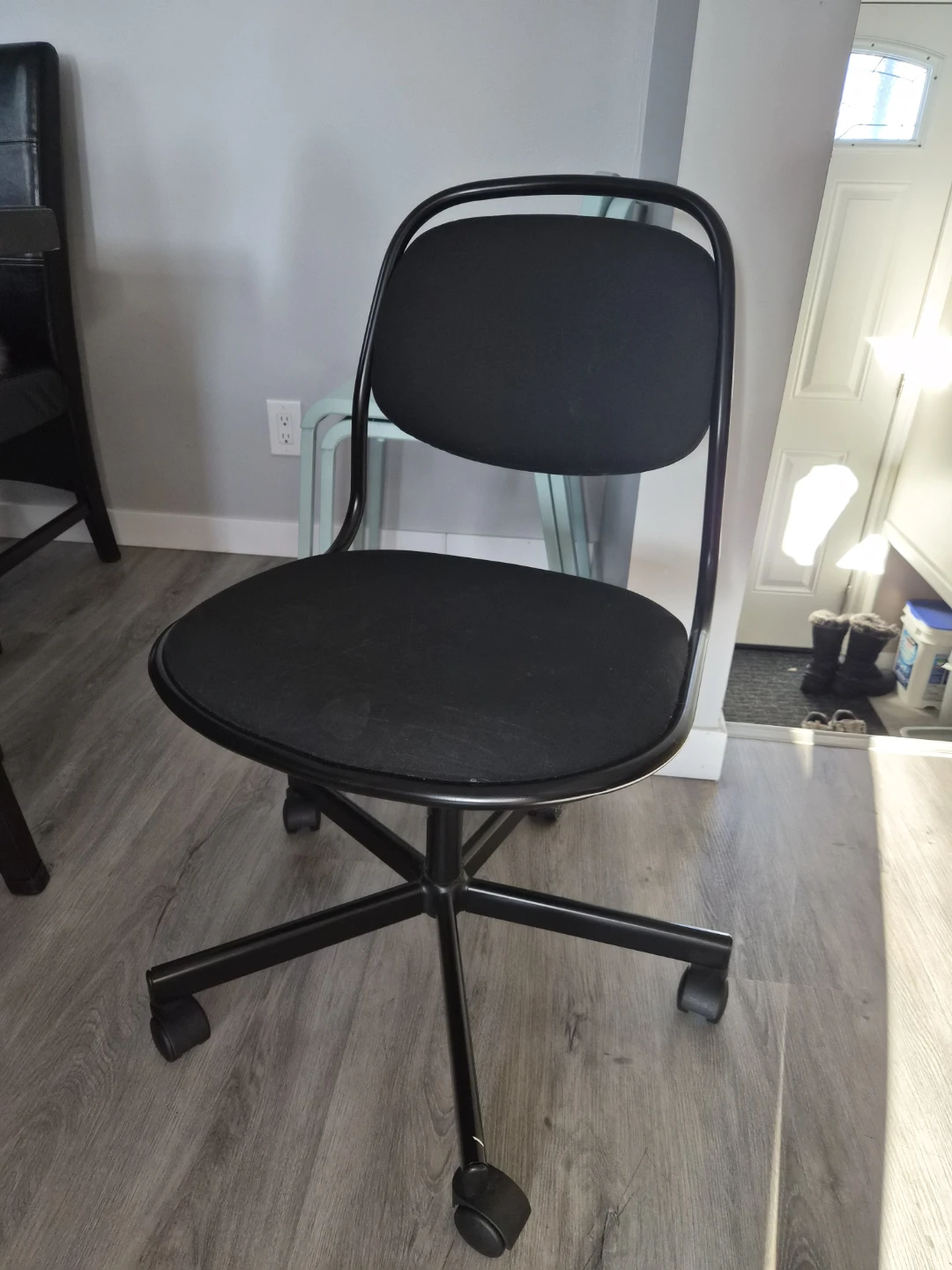 swivel chair black office - photo 4
