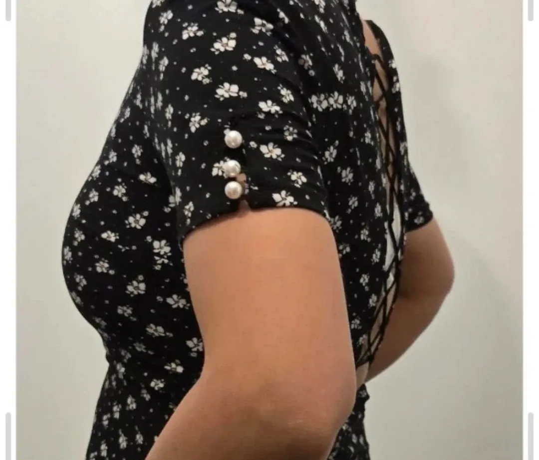 #cleanout size S Dex Floral Dress image indicator(4)