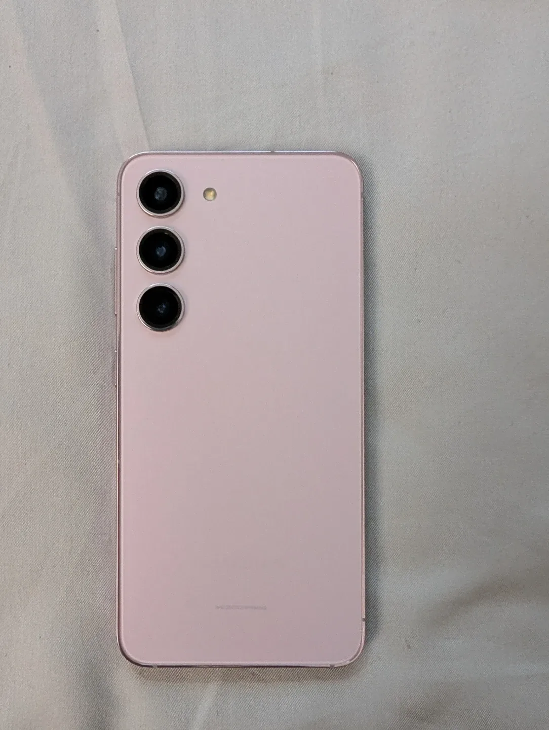 Samsung Galaxy S23 + Charging Pad + Case - 128G Storage image indicator(2)