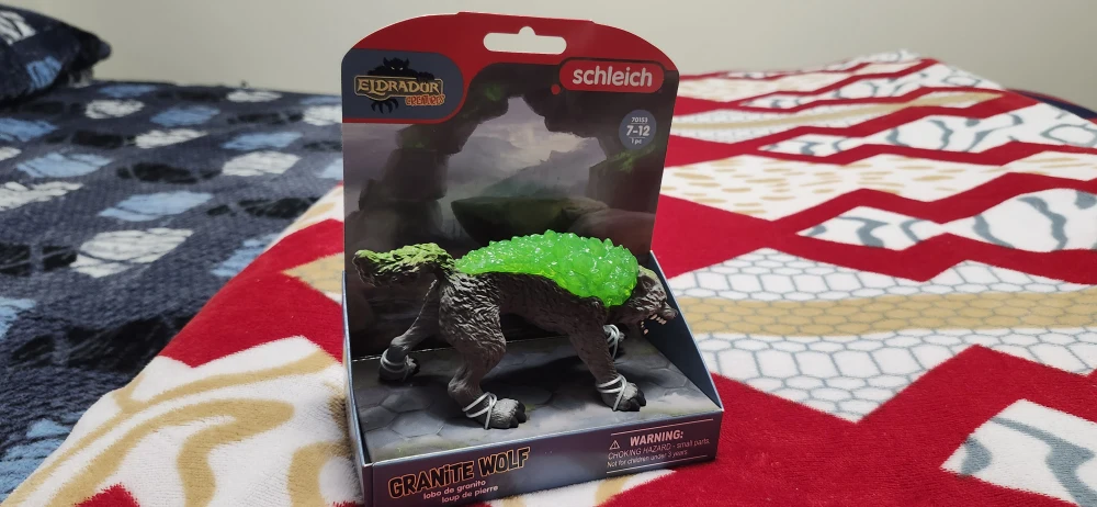 Schleich Eldrador Creatures Granite Wolf Figure, New in Box - photo 3