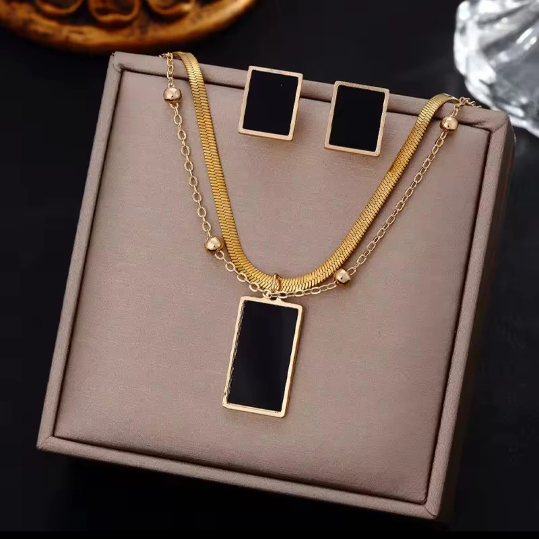 Gold Tone Necklace and Earring Set - photo 2